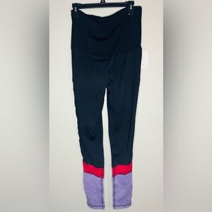 Isabel Maternity by Ingrid & Isabel Black Maternity Leggings. Size M